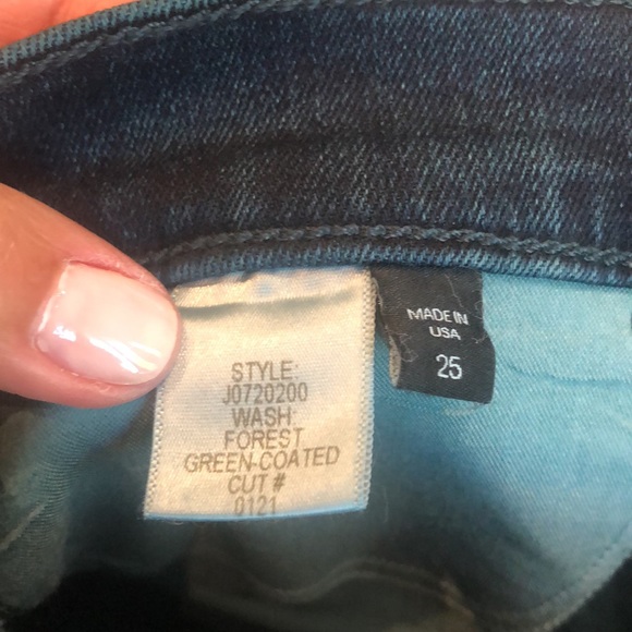 Veronica Beard Carolyn coated denim jeans. - Picture 4 of 5